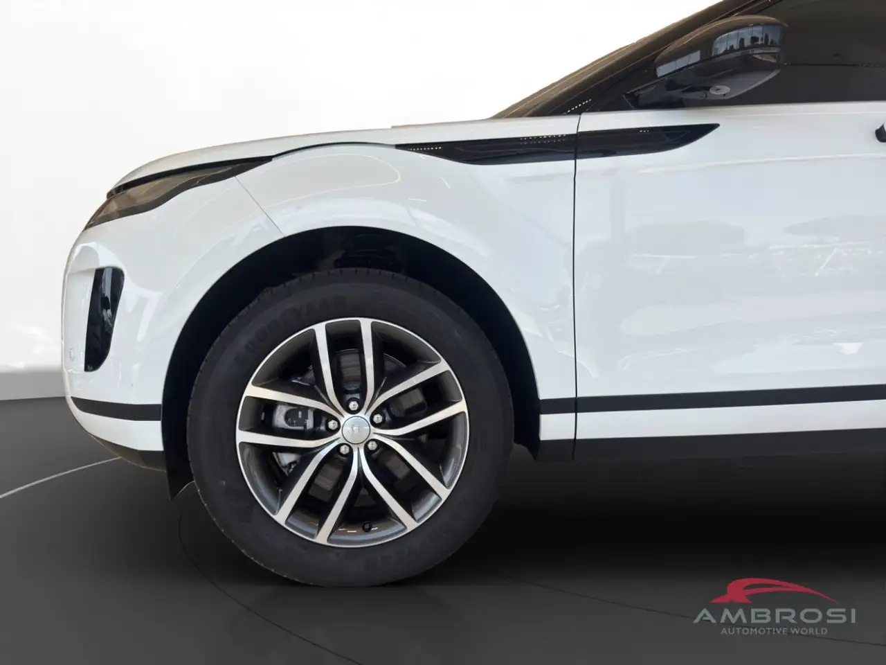 Land Rover Range Rover Evoque 2026 — фото 6