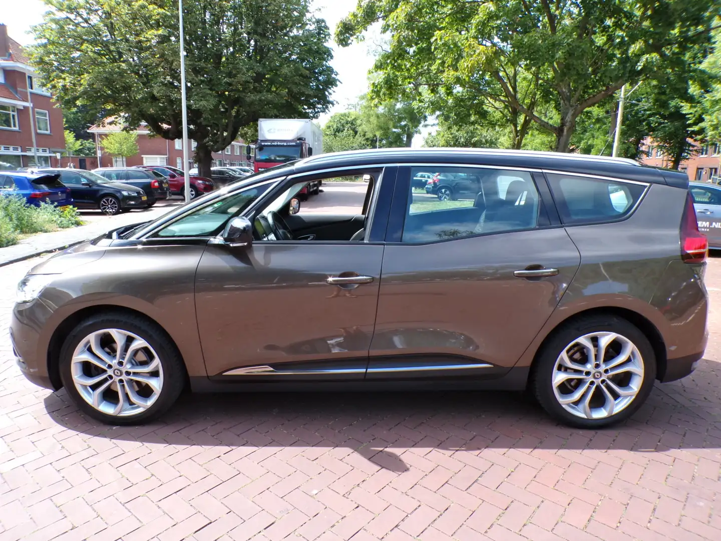 Renault Grand Scenic 1.2 TCe Zen 7p. 7 PERSOONS Braun - 2