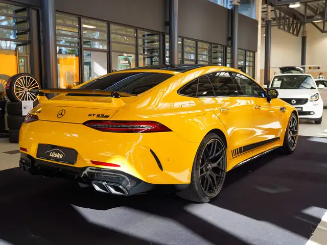 Mercedes-Benz Amg GT view 4