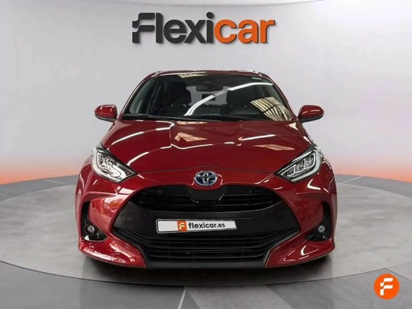 Toyota Yaris 120H 1.5 Active Plus Фиолетовый - 2