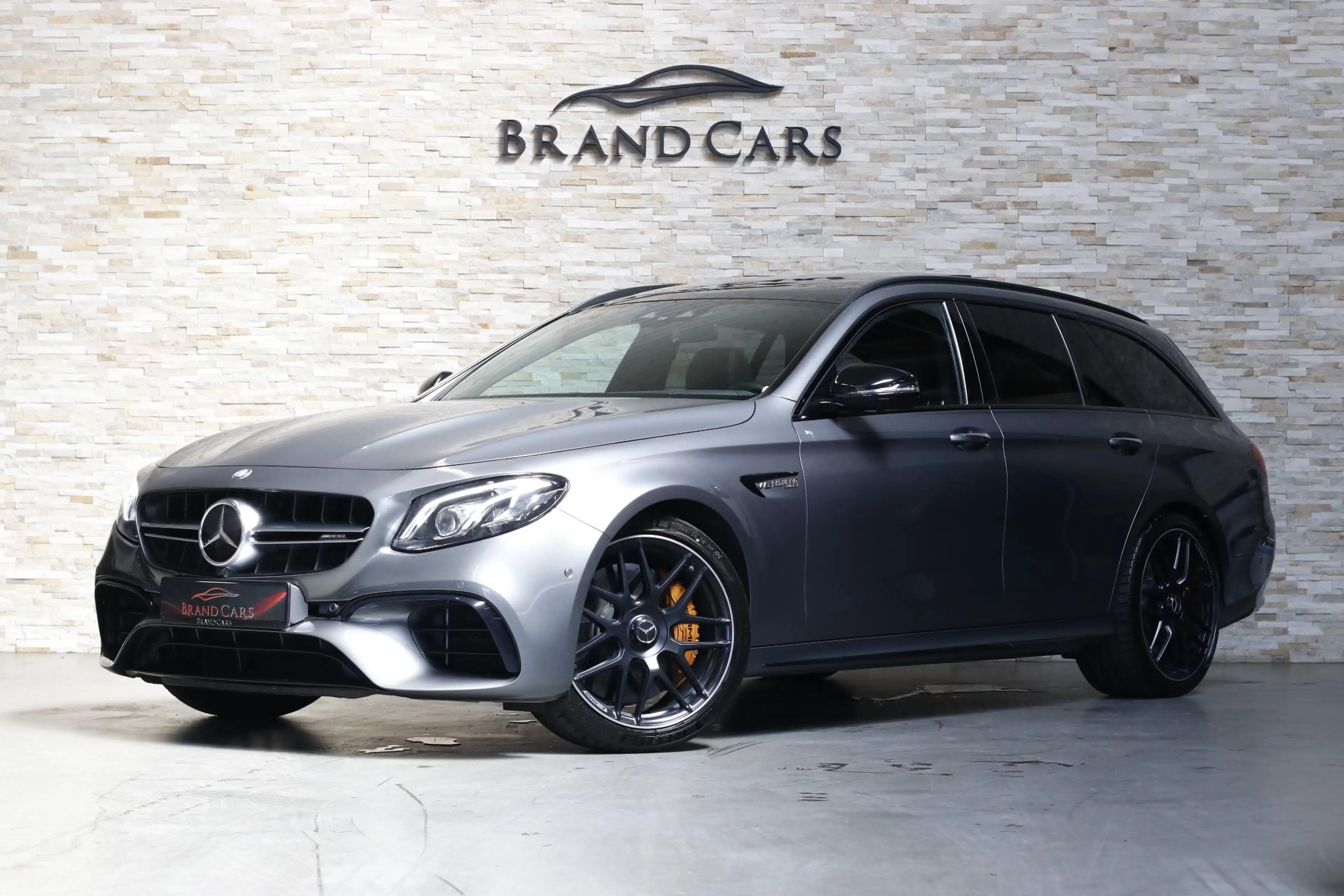 Mercedes-Benz E 63 AMG Estate S 4MATIC+ | KERAMISCHE REMMEN | HUD | PANO — photo 5