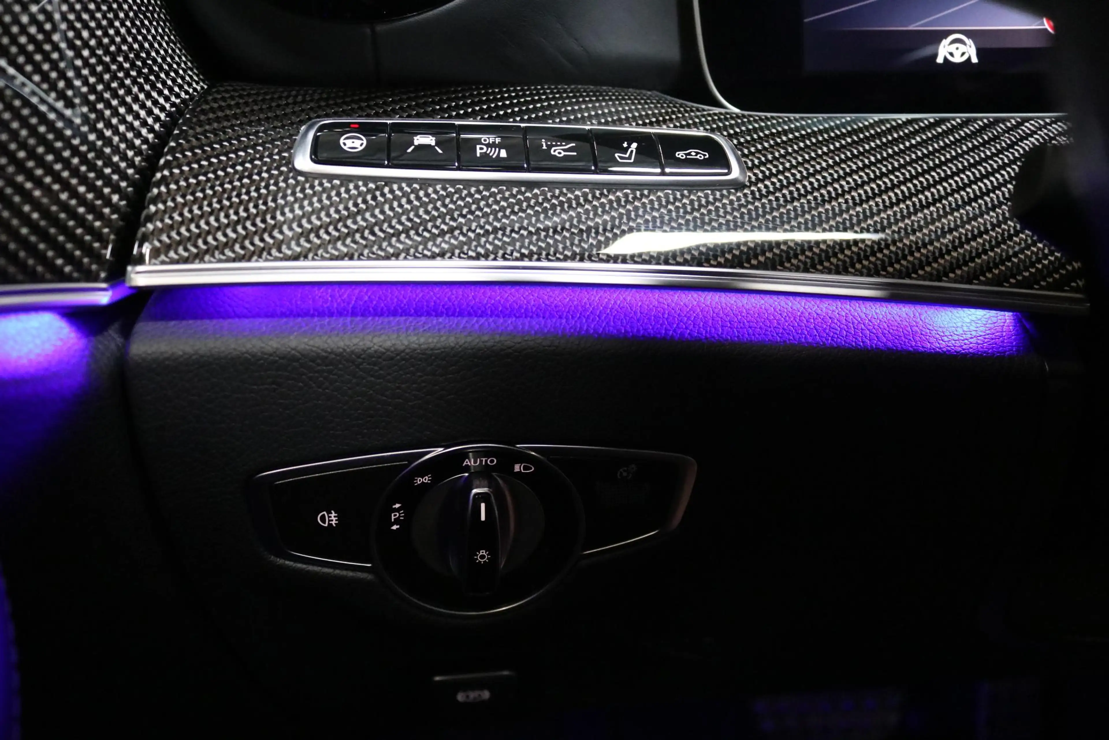 Mercedes-Benz E 63 AMG Estate S 4MATIC+ | KERAMISCHE REMMEN | HUD | PANO — photo 11