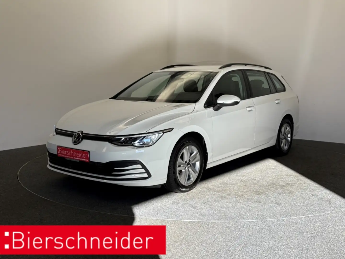 Volkswagen Golf Variant 1.0 TSI DSG Life DIGITAL COCKPIT PRO AHK NAVI PDC White - 1