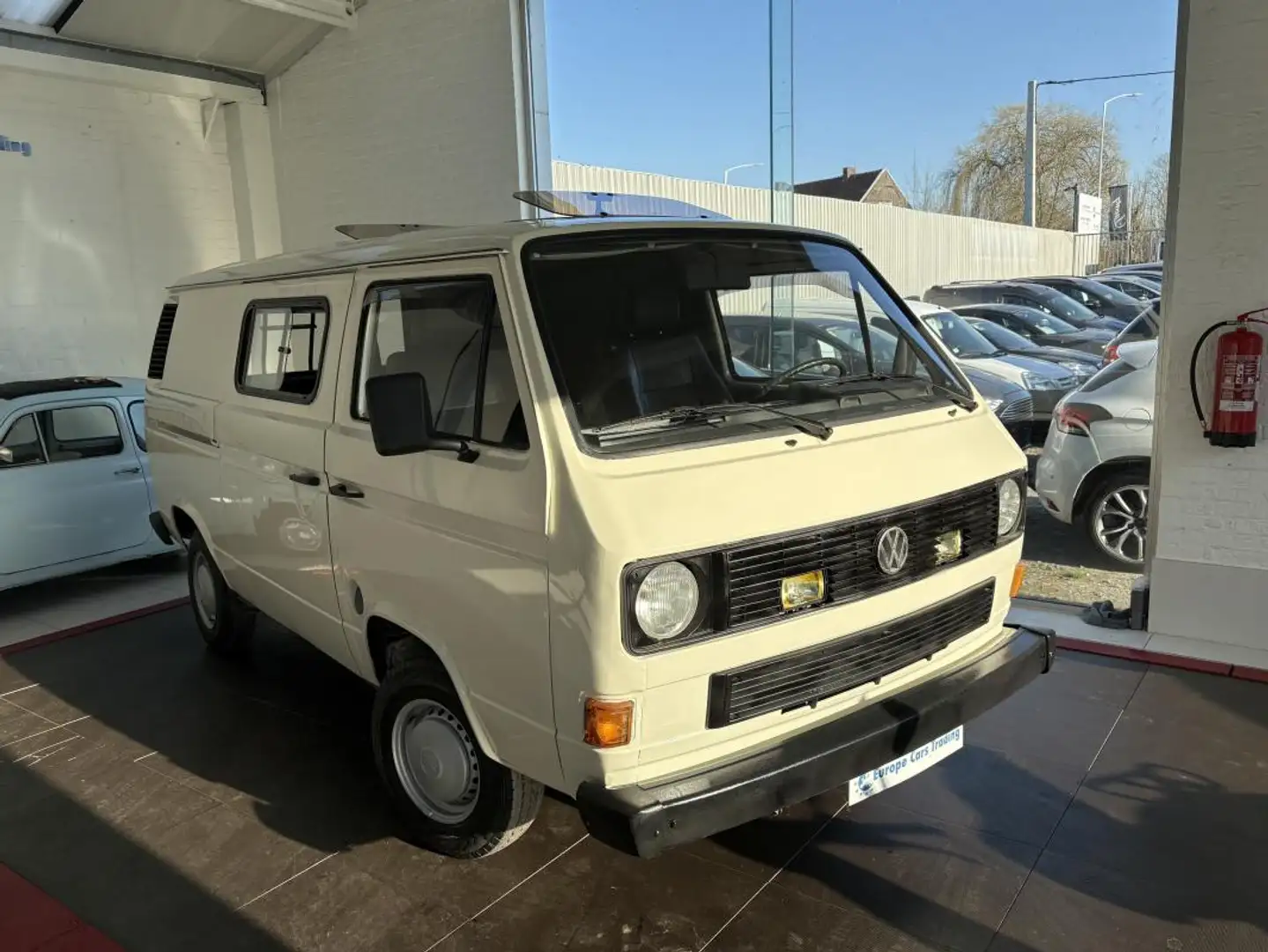 Volkswagen Transporter T3 Entièrement restauré prêt a aménagé DISTRIB OK Beige - 2