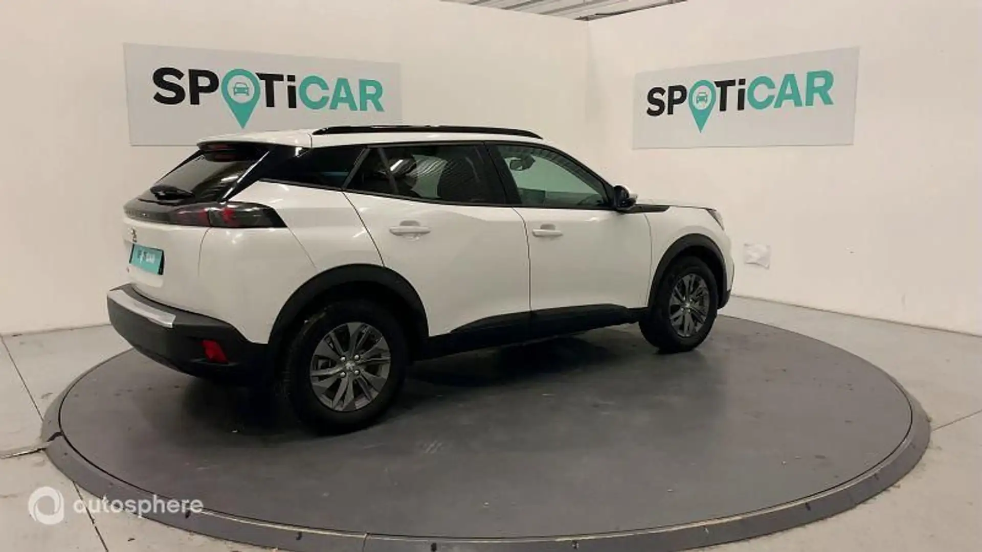 Peugeot 2008 e-2008 136ch Style - 2