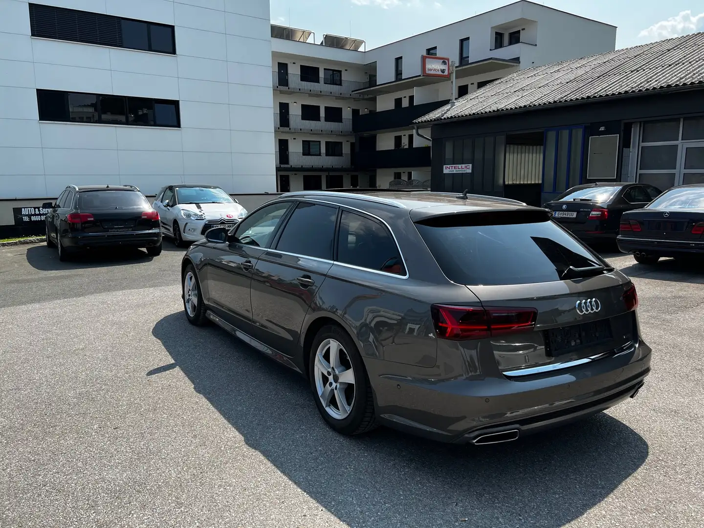 Audi A6 Avant 3,0 TDI NOTVERKAUF! Brons - 2