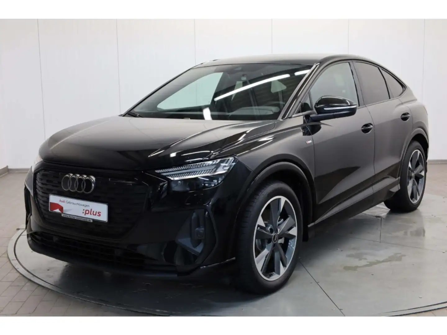 Audi Q4 e-tron Sportback 45 S line RFK/Matrix/W-Pumpe Schwarz - 2