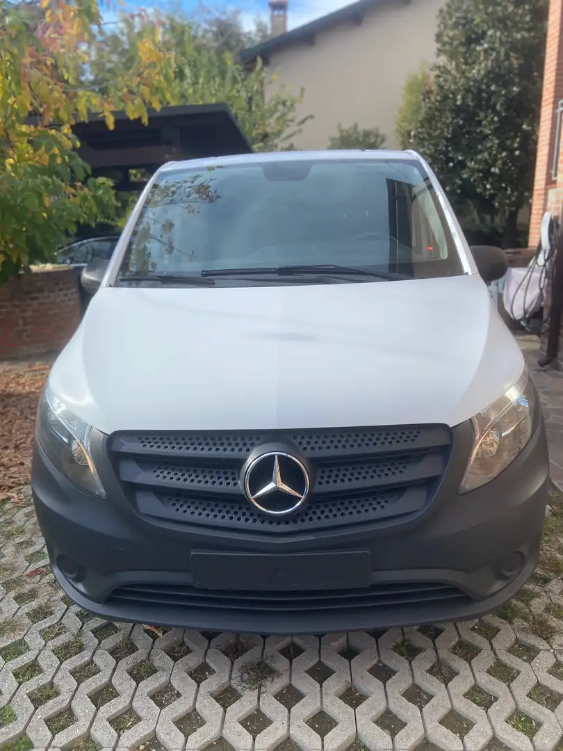 Mercedes-Benz Vito E- VITO Van Elettrico 100% ESCLUSO IVA 22% Weiß - 2