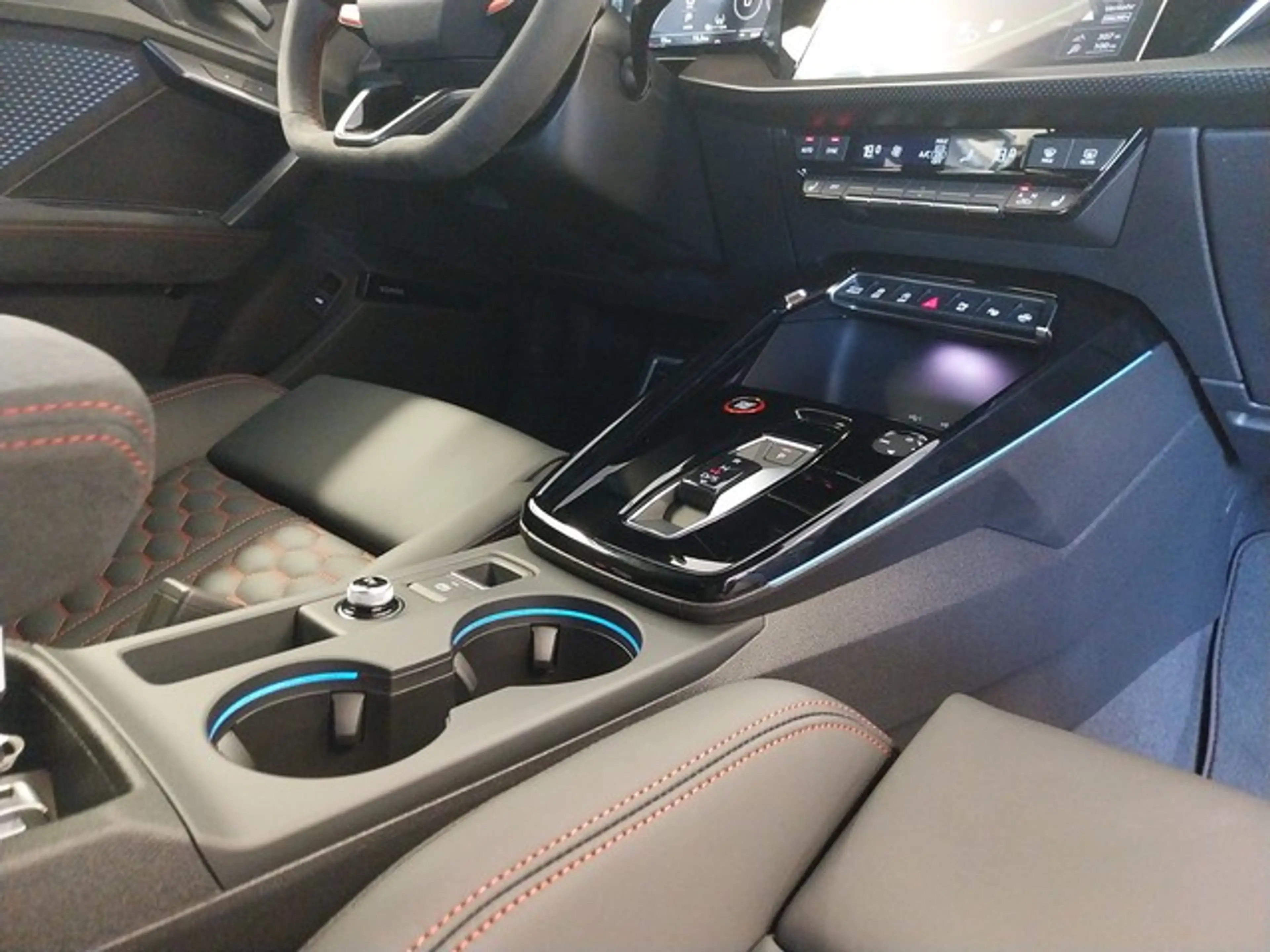 Audi RS3 RS 3 Limousine S tronic SONOS Kamera Matrix Leder — photo 11