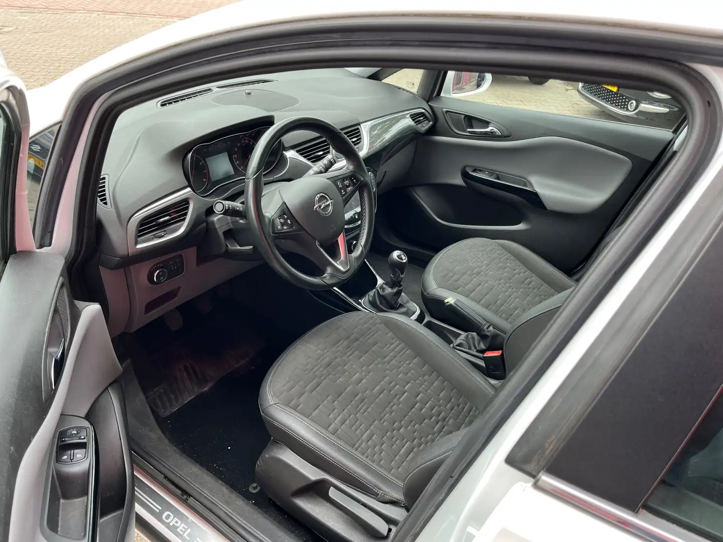 Opel Corsa 1.0 Turbo Cosmo 90pk / 17" Zwarte velgen / automat Blanc - 2