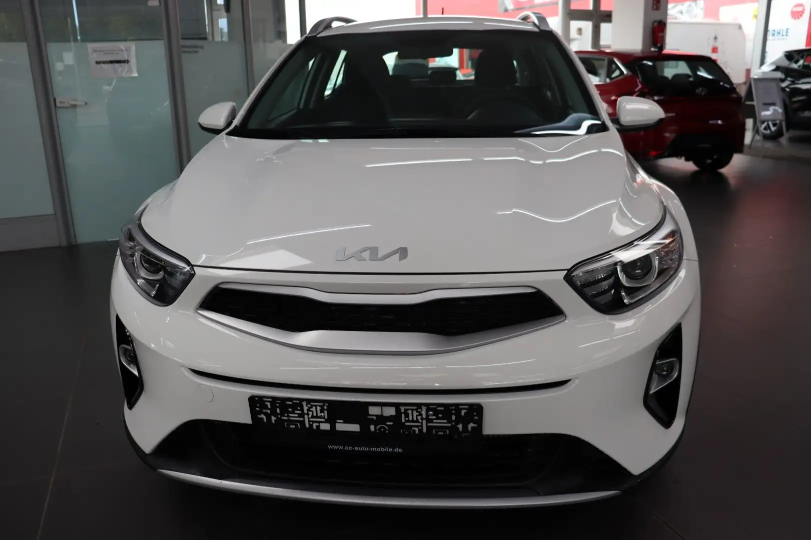 Kia Stonic 1.0 AT C.Play Klima Tempo ALU  SOFORT Weiß - 2