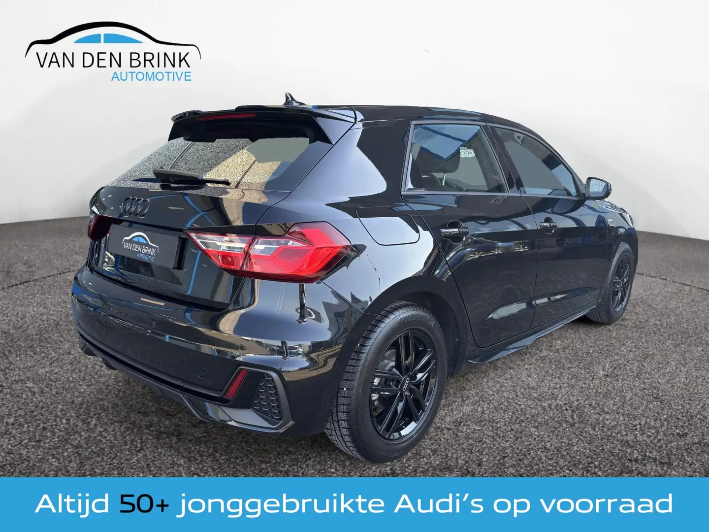Audi A1 Sportback 30 TFSI S Line Black Edition Noir - 2