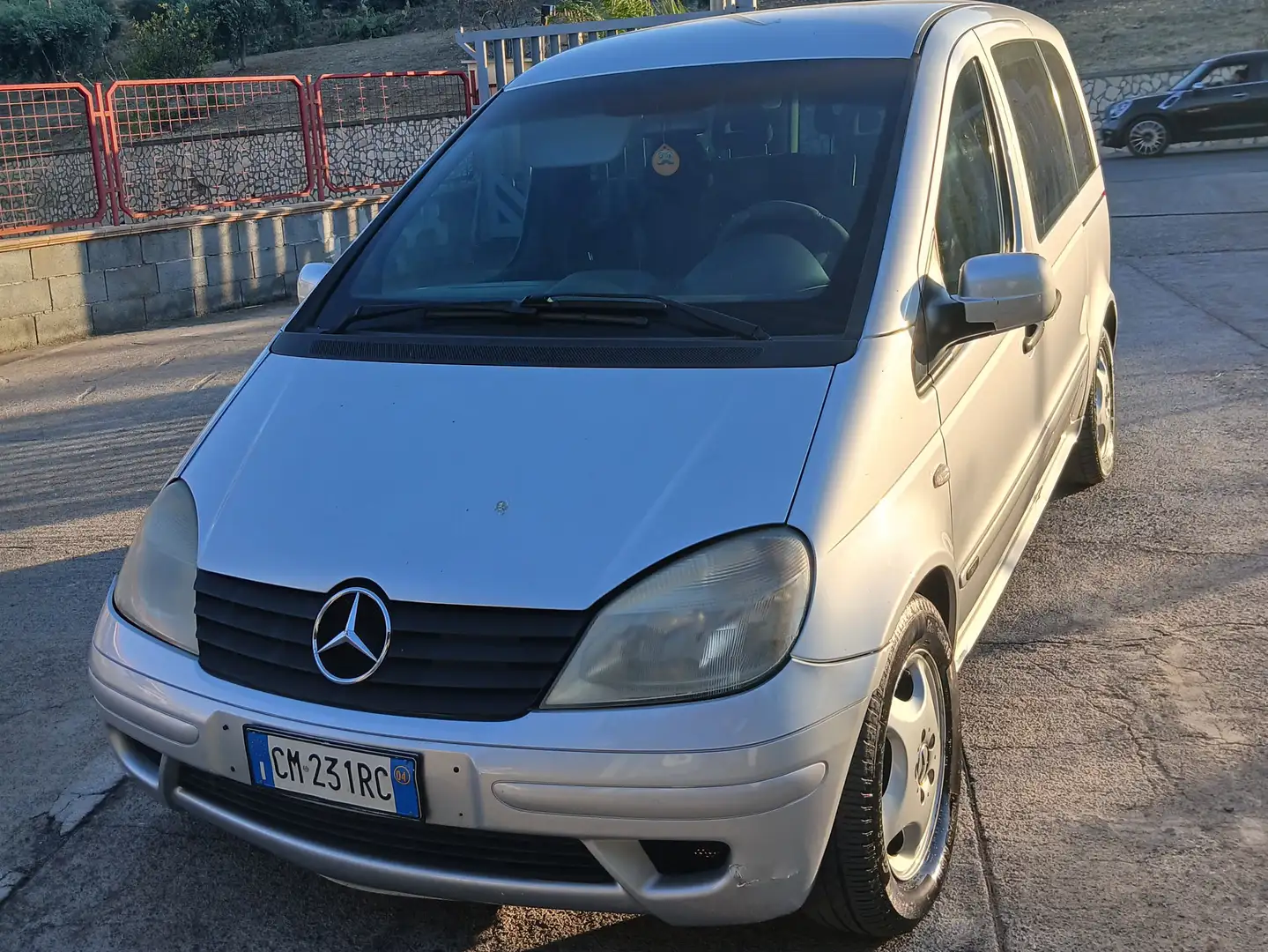 Mercedes-Benz Vaneo Vaneo - W414 1.7 cdi Family Grigio - 1