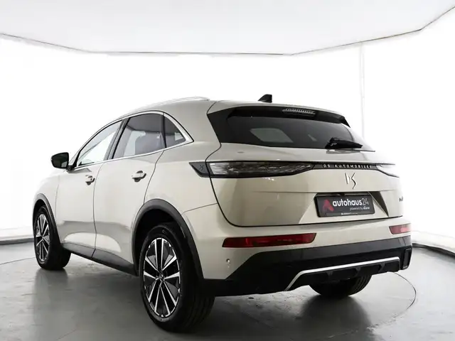 DS Automobiles DS 7 Crossback view 4