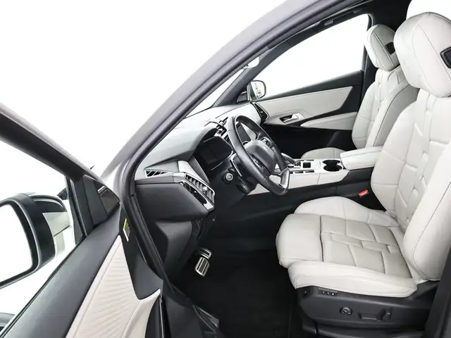 DS Automobiles DS 7 Crossback view 8