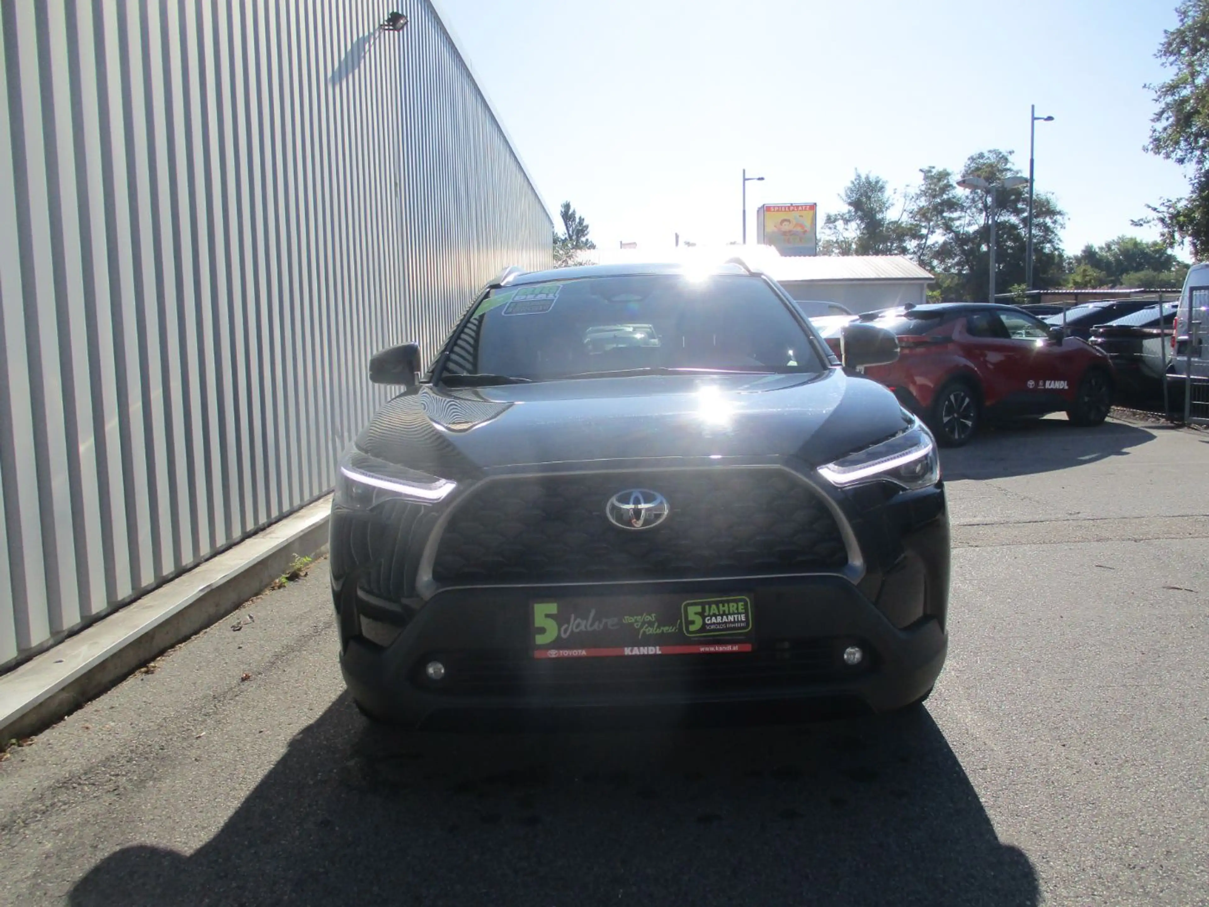 Toyota Corolla Cross 1.8 FWD Active Drive ACC+LED+Navi — photo 3