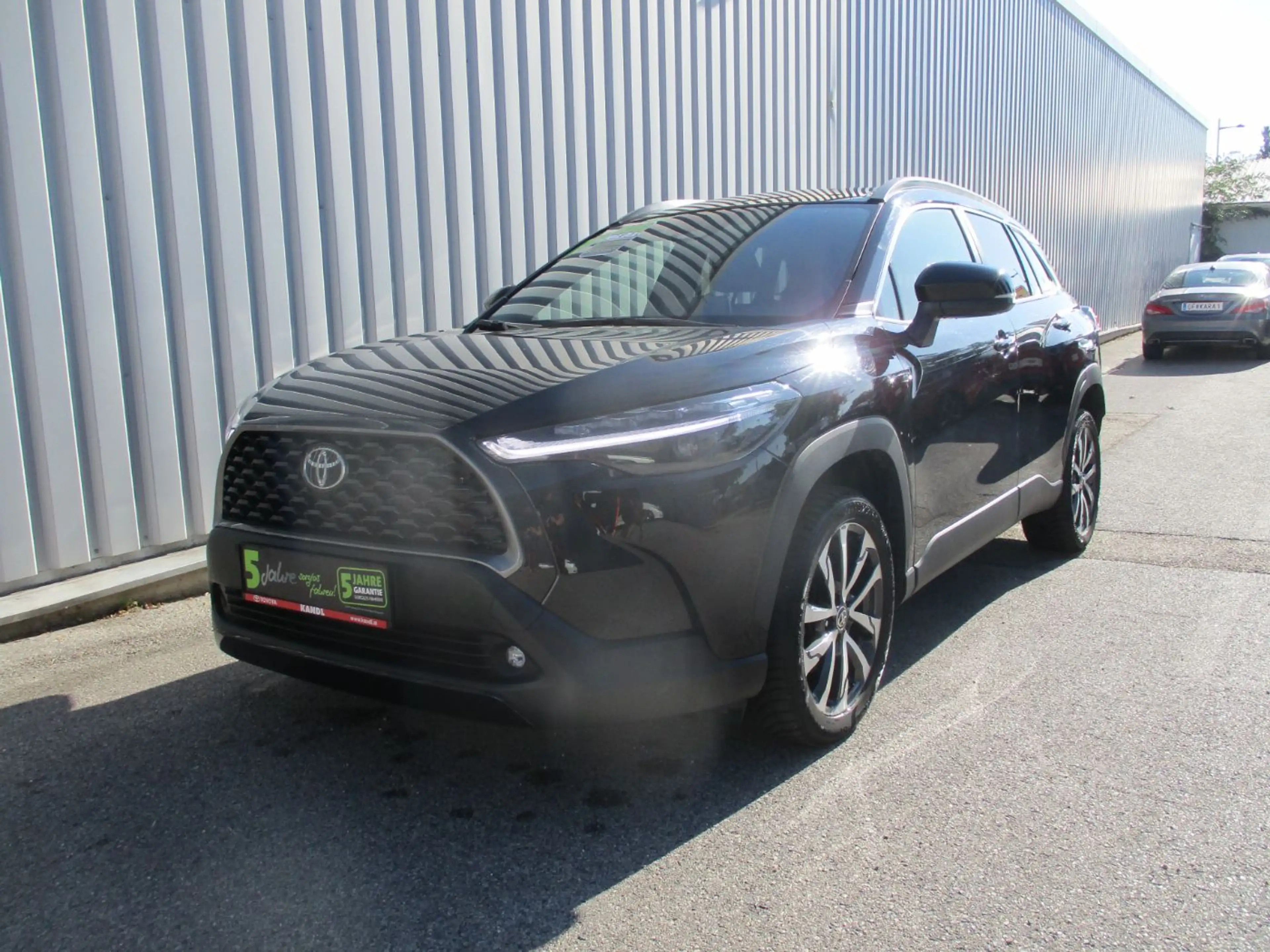 Toyota Corolla Cross 1.8 FWD Active Drive ACC+LED+Navi — photo 2