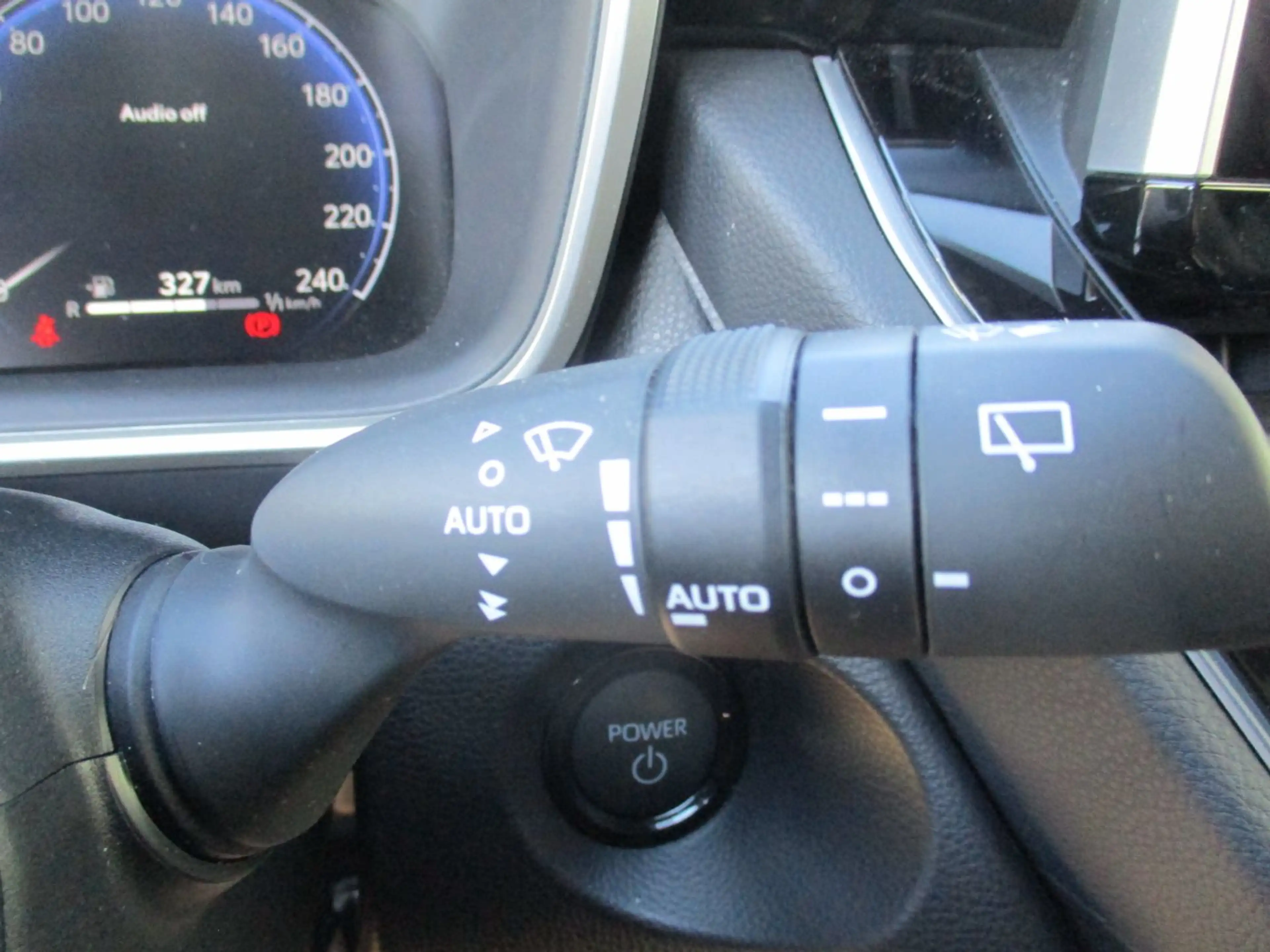 Toyota Corolla Cross 1.8 FWD Active Drive ACC+LED+Navi — photo 14