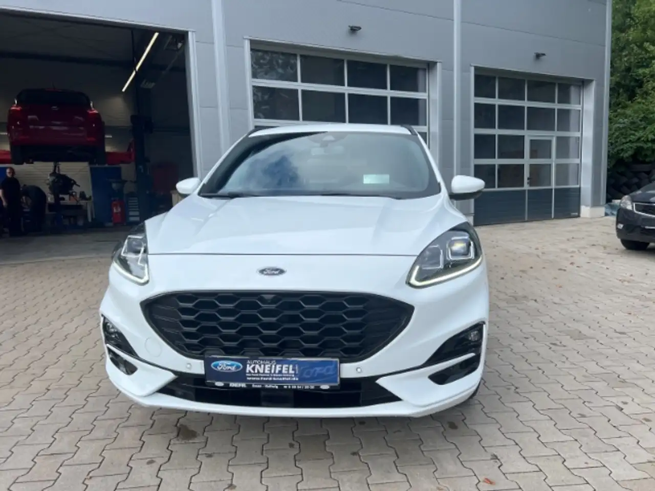 Ford Kuga Plug-In Hybrid ST-Line X AHK-el. klappb HEAD-UP-Di, миниатюра 2