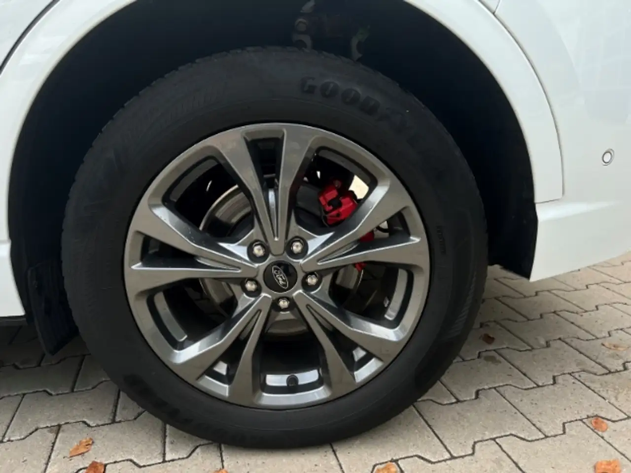 Ford Kuga Plug-In Hybrid ST-Line X AHK-el. klappb HEAD-UP-Di, миниатюра 4