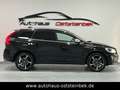 Volvo XC60 MOMENTUM 2WD/R-DESIGN/XENON/MEMORY/1-HAND/ Schwarz - thumbnail 7