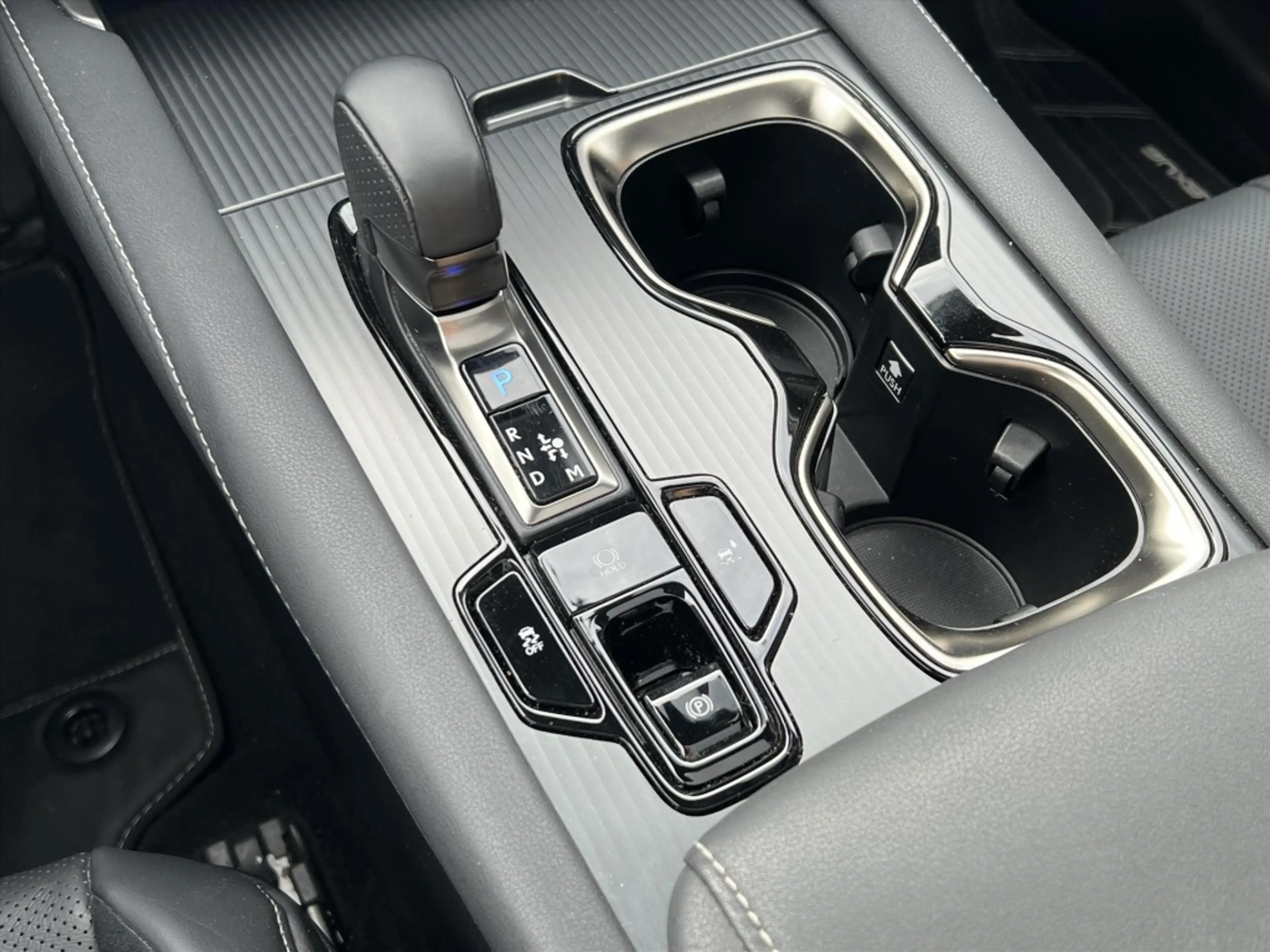 Lexus RX 500h Turbo 371pk AWD F Sport Line | Panoramadak, 21 inc — photo 32