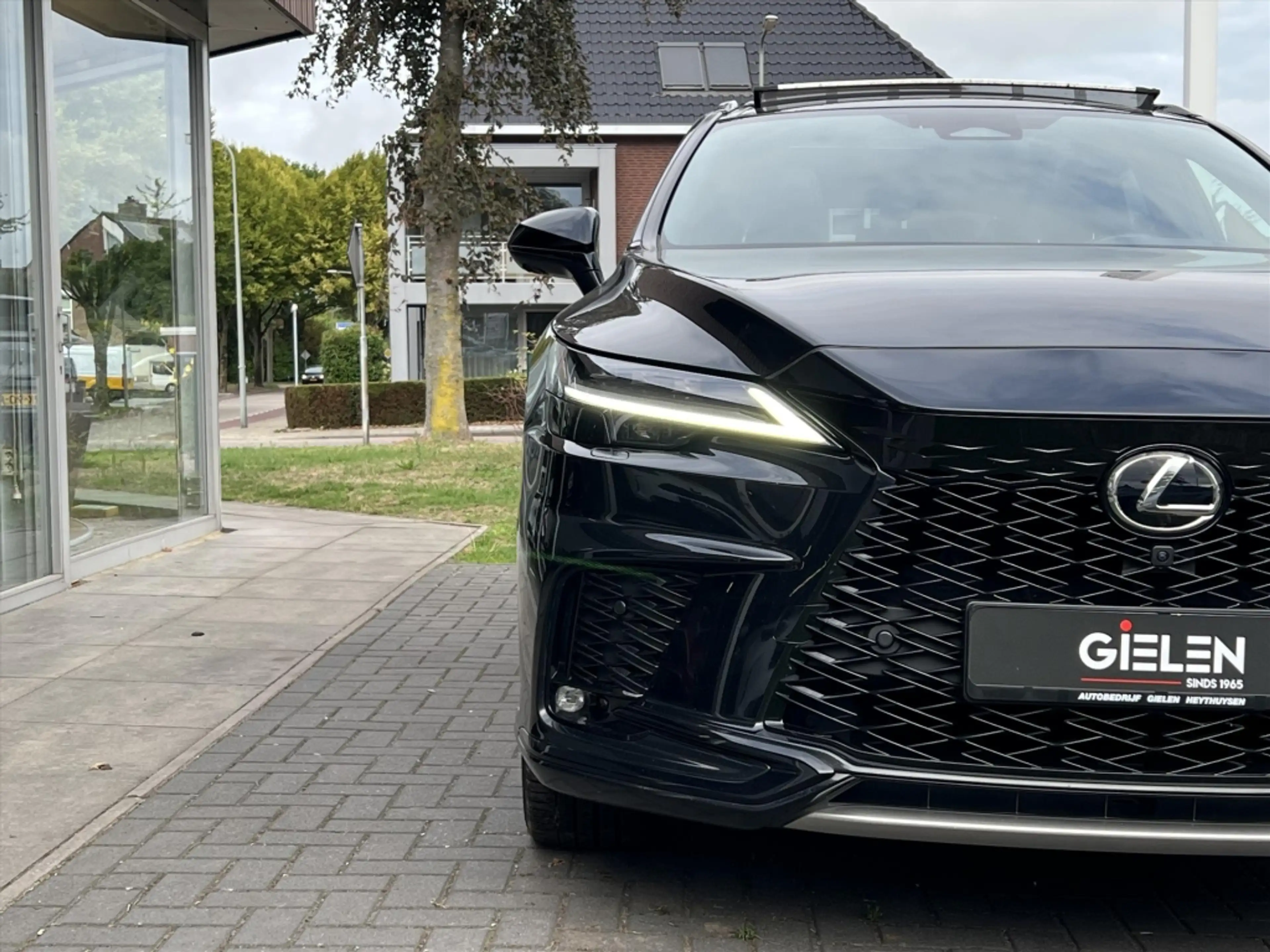 Lexus RX 500h Turbo 371pk AWD F Sport Line | Panoramadak, 21 inc — photo 10
