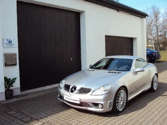 Mercedes-Benz SLK 55 AMG unfallfrei nur 65000 km !!!