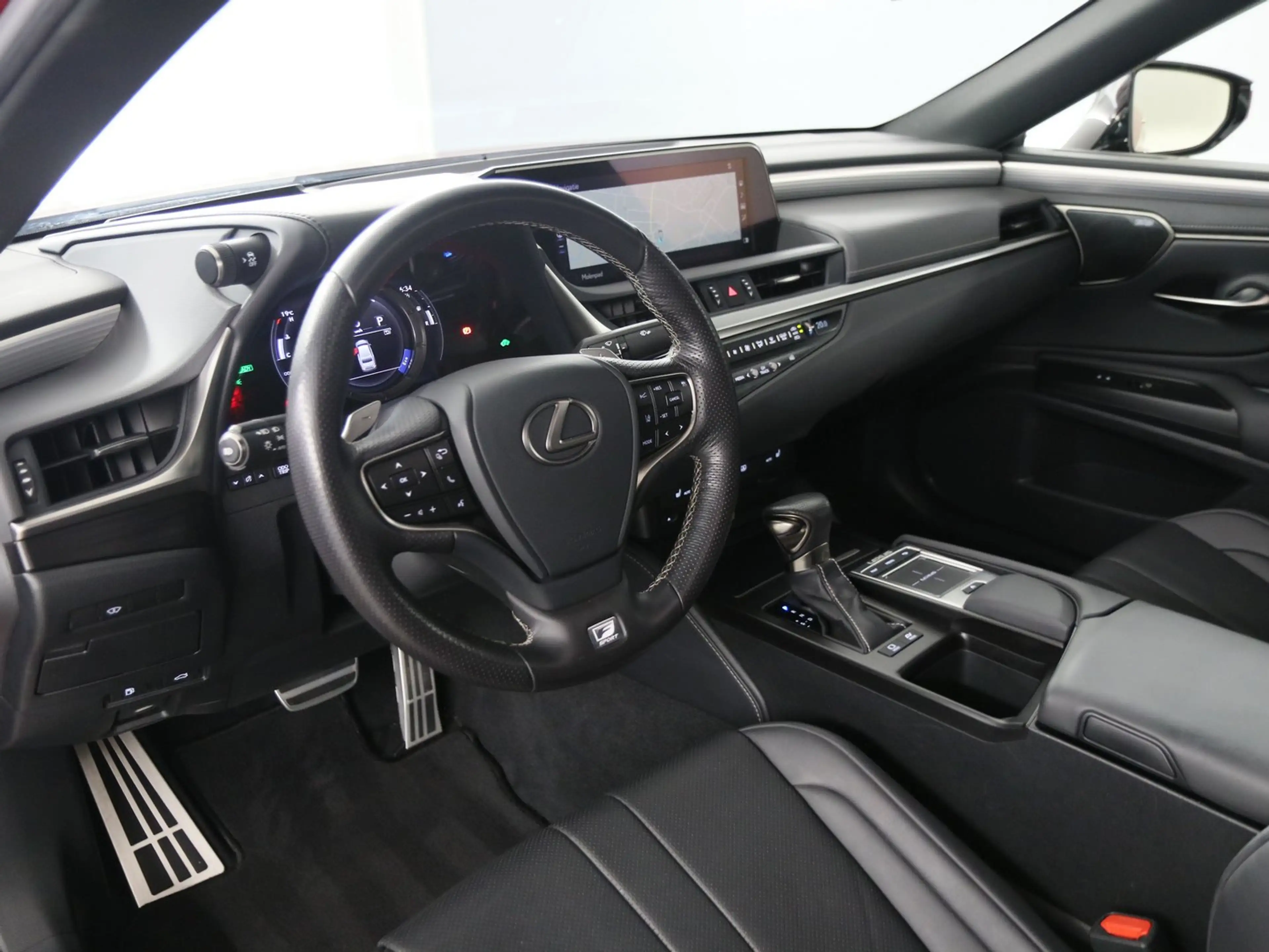 Lexus ES 300 300h F Sport Line | Adaptief Dempingsysteem | Stoe — photo 8