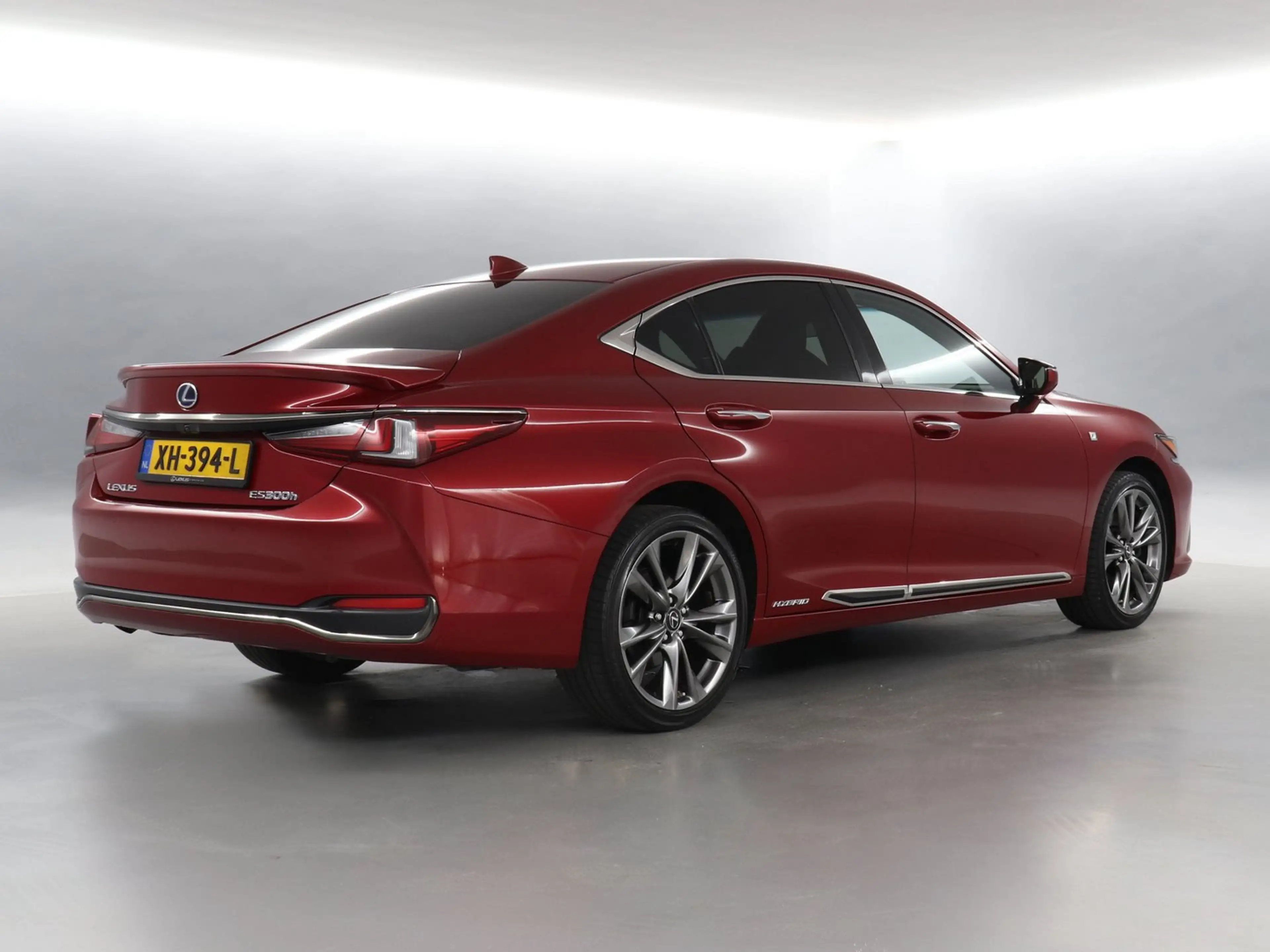 Lexus ES 300 300h F Sport Line | Adaptief Dempingsysteem | Stoe — photo 2