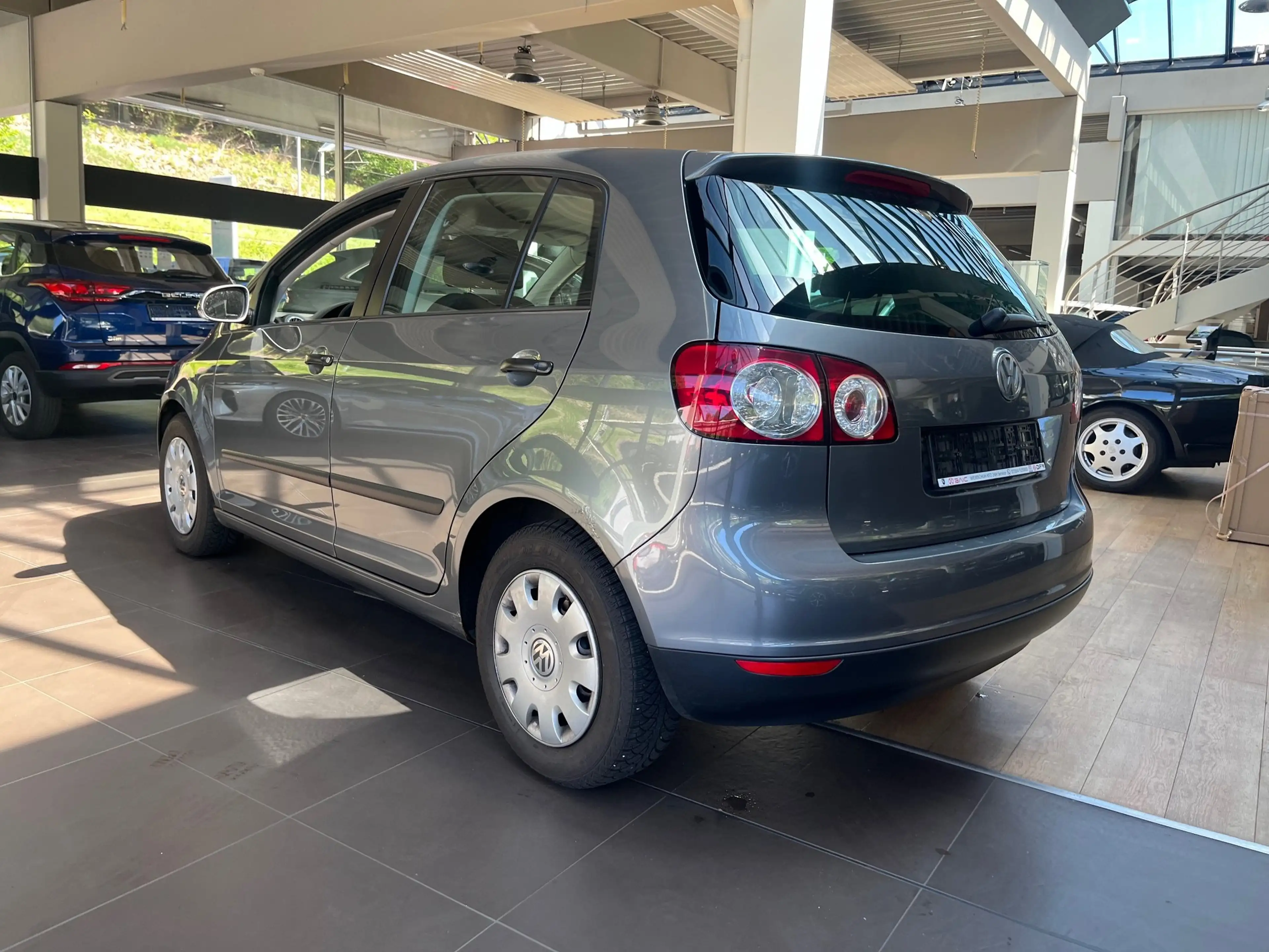 Volkswagen Golf Plus Trendline — photo 4