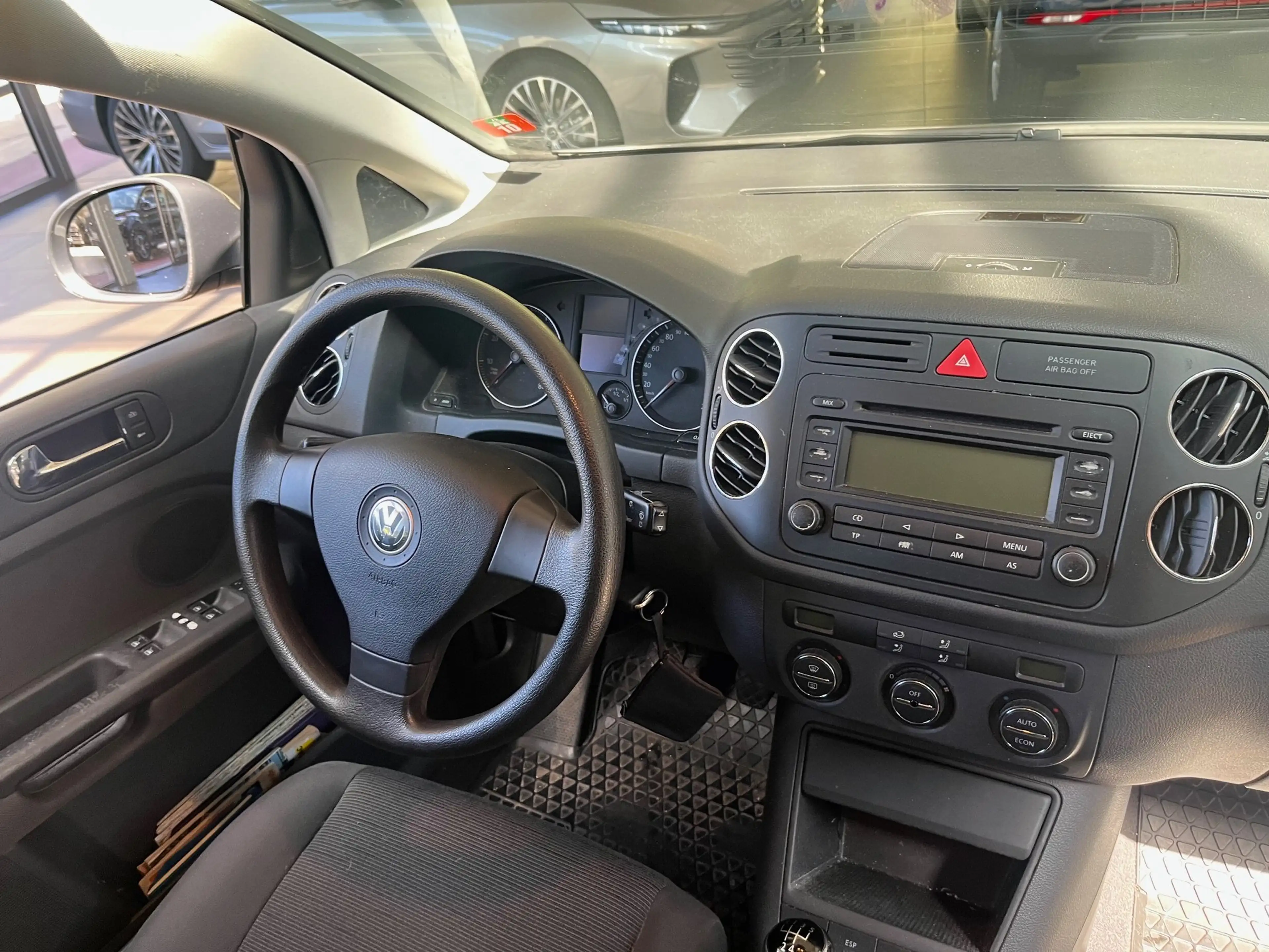 Volkswagen Golf Plus Trendline — photo 11