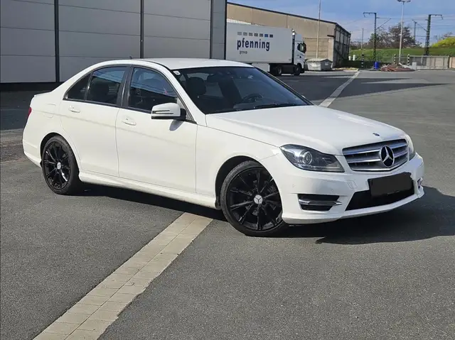 Mercedes-Benz C 250 C 250 CGI BlueEfficiency (204.047)