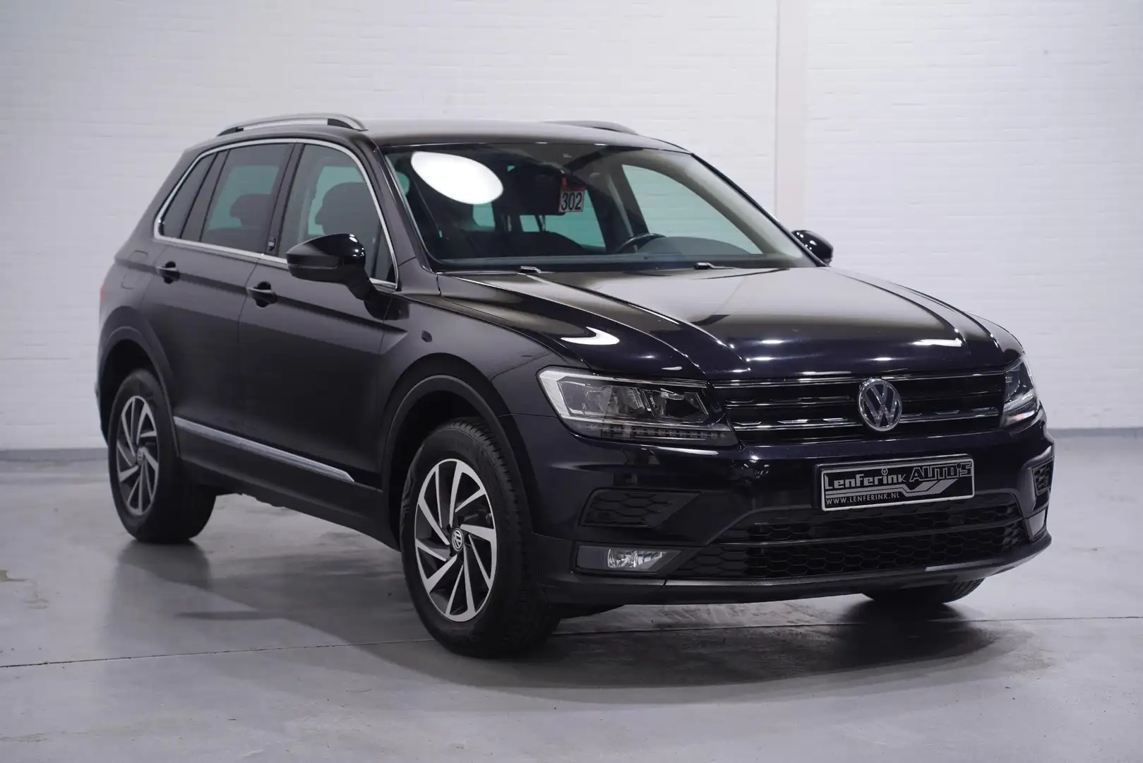 Volkswagen Tiguan 2.0 TDI 150 PK DSG 4-Motion Comfortline Apple Carp Zwart - 2