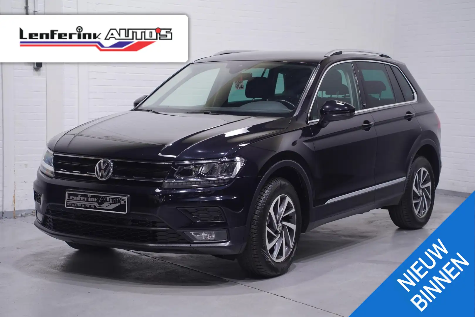 Volkswagen Tiguan 2.0 TDI 150 PK DSG 4-Motion Comfortline Apple Carp Zwart - 1