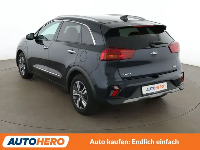 Kia Niro view 4
