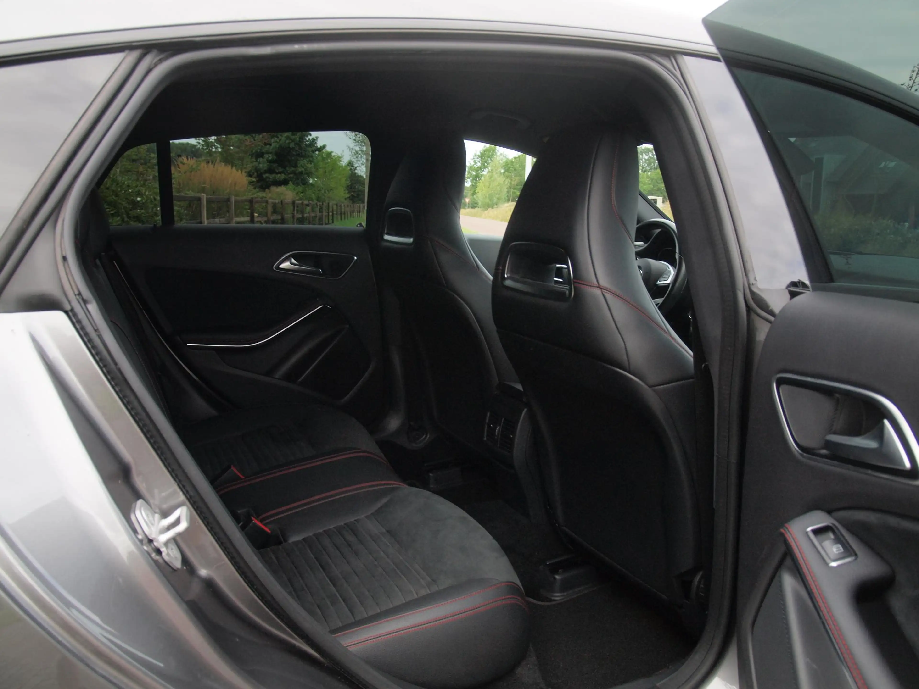 Mercedes-Benz CLA 45 AMG Shooting Brake 4MATIC | 380 PK | Elektrisch bedien — photo 29