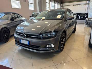 Polo VI 5p 1.0 tgi Highline 90cv my19 NEOPATENTATI OK