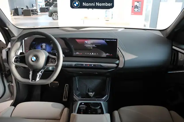 BMW X3 view 11