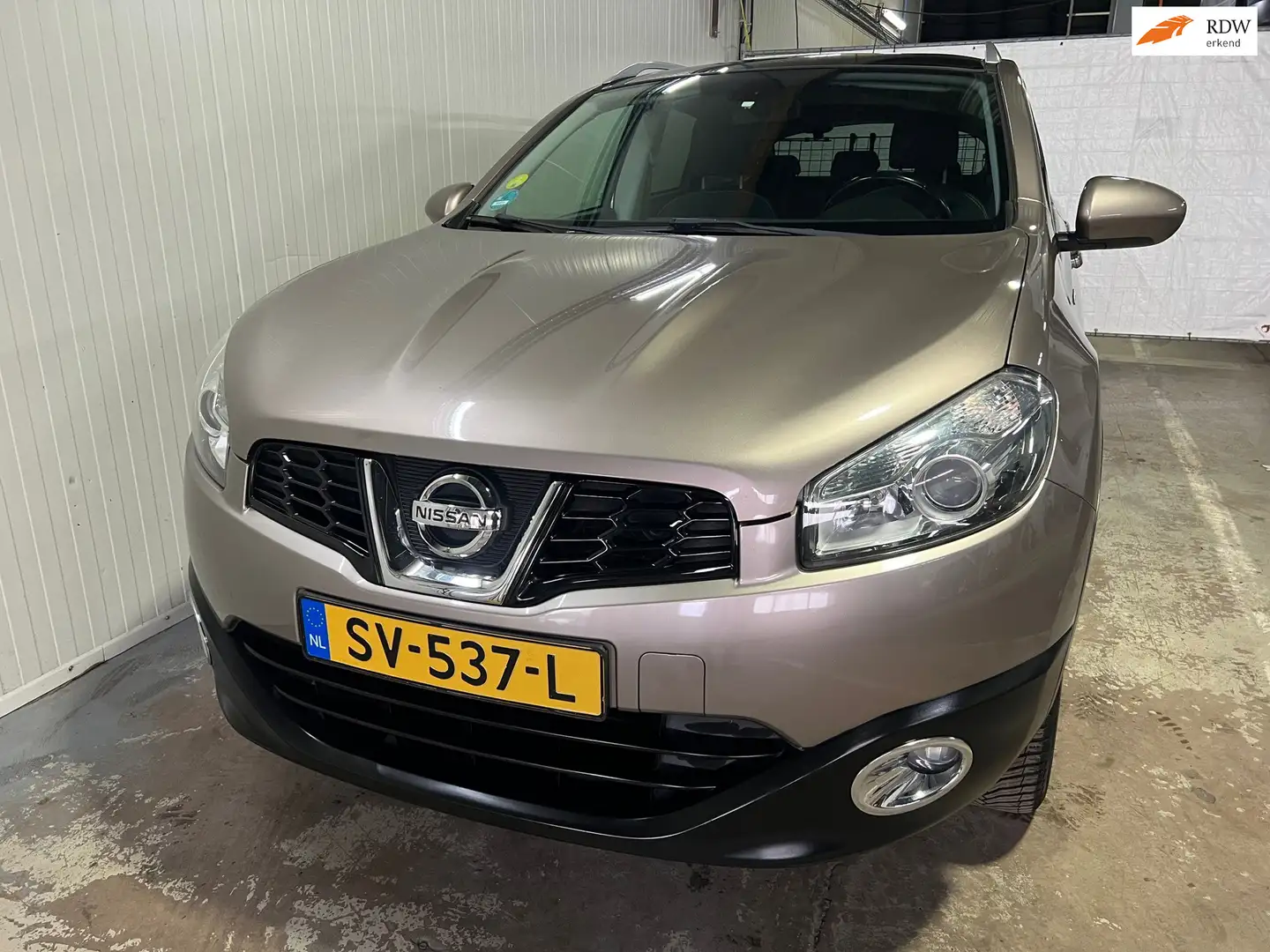 Nissan Qashqai 1.6 Visia Bruin - 1