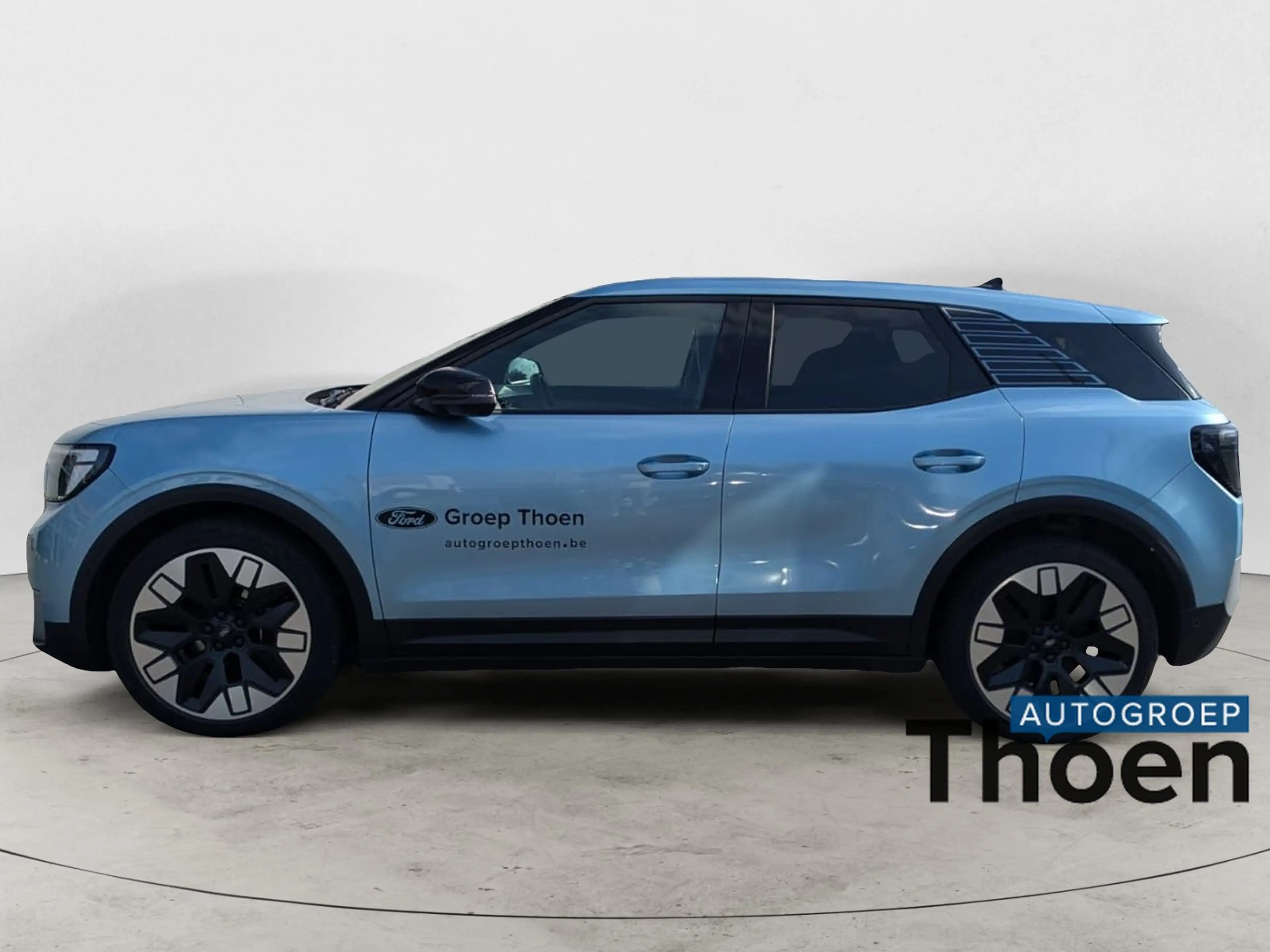 Ford Explorer EXPLORER PREMIUM 77KWH EXTENDED RANGE RWD 286PK/210KW A1 — photo 2