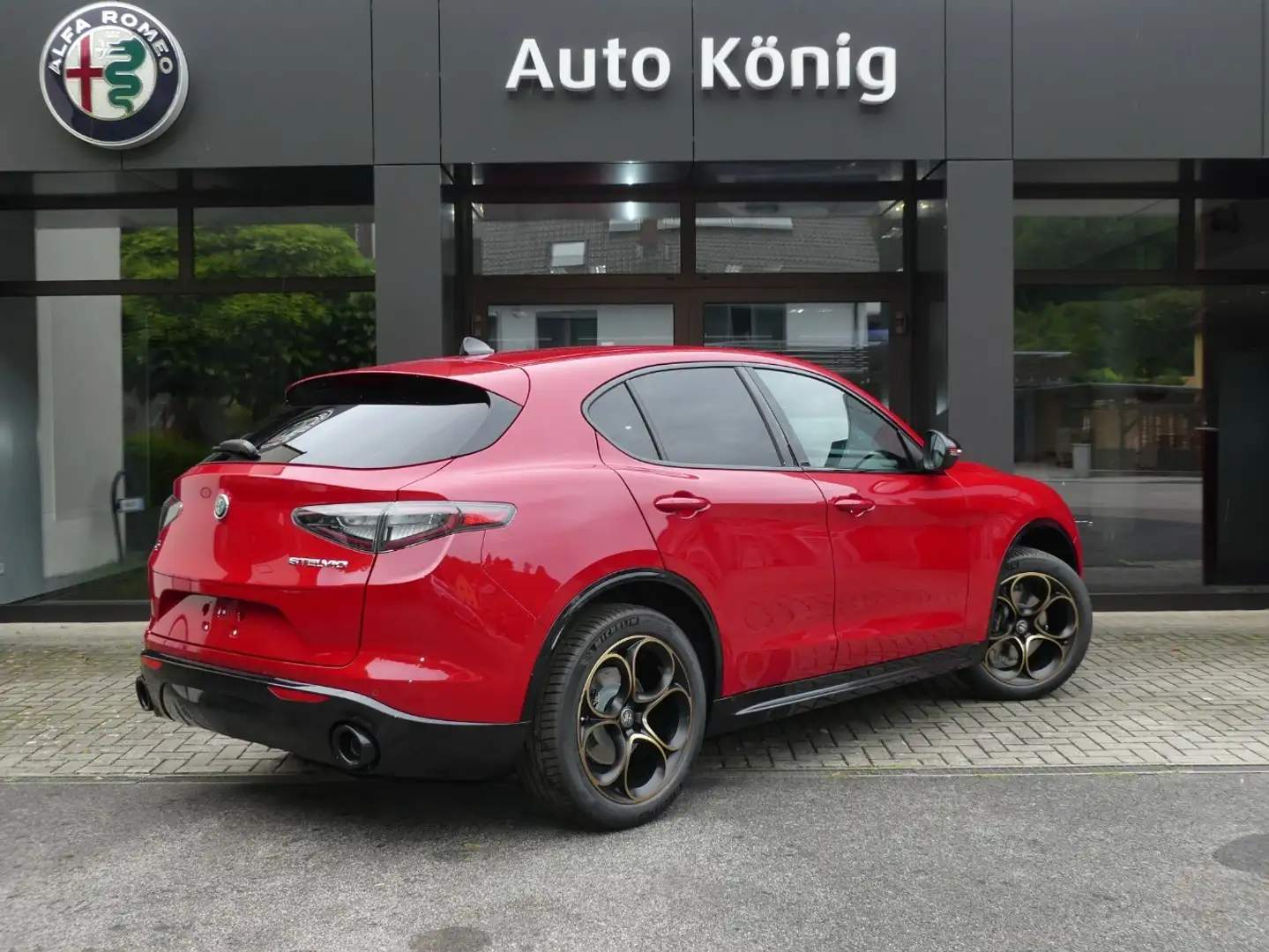 Alfa Romeo Stelvio Intensa 2.0 Turbo 16V AT8-Q4 Rouge - 2