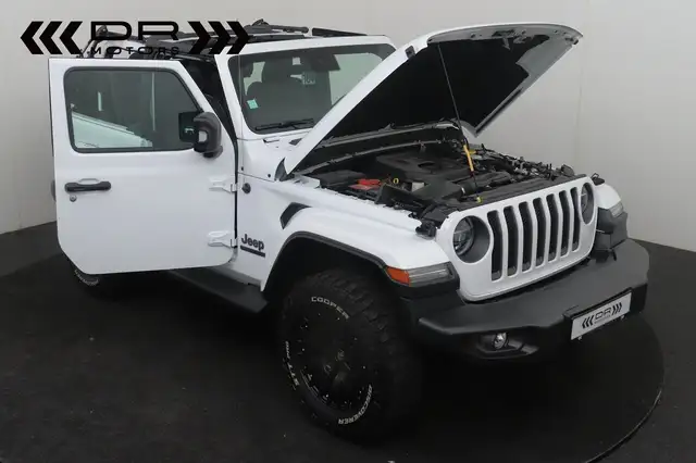 Jeep Wrangler view 6