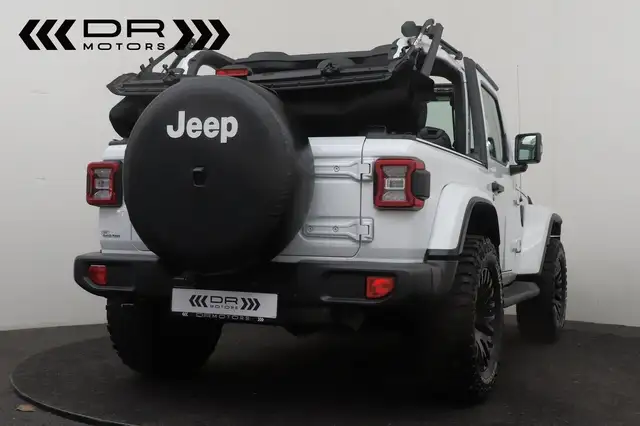 Jeep Wrangler view 8