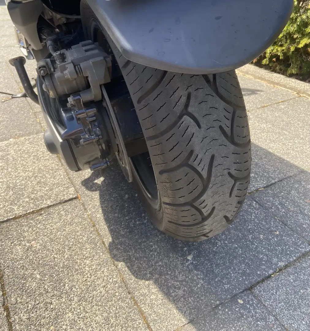 Yamaha TMAX 500 Gri - 2
