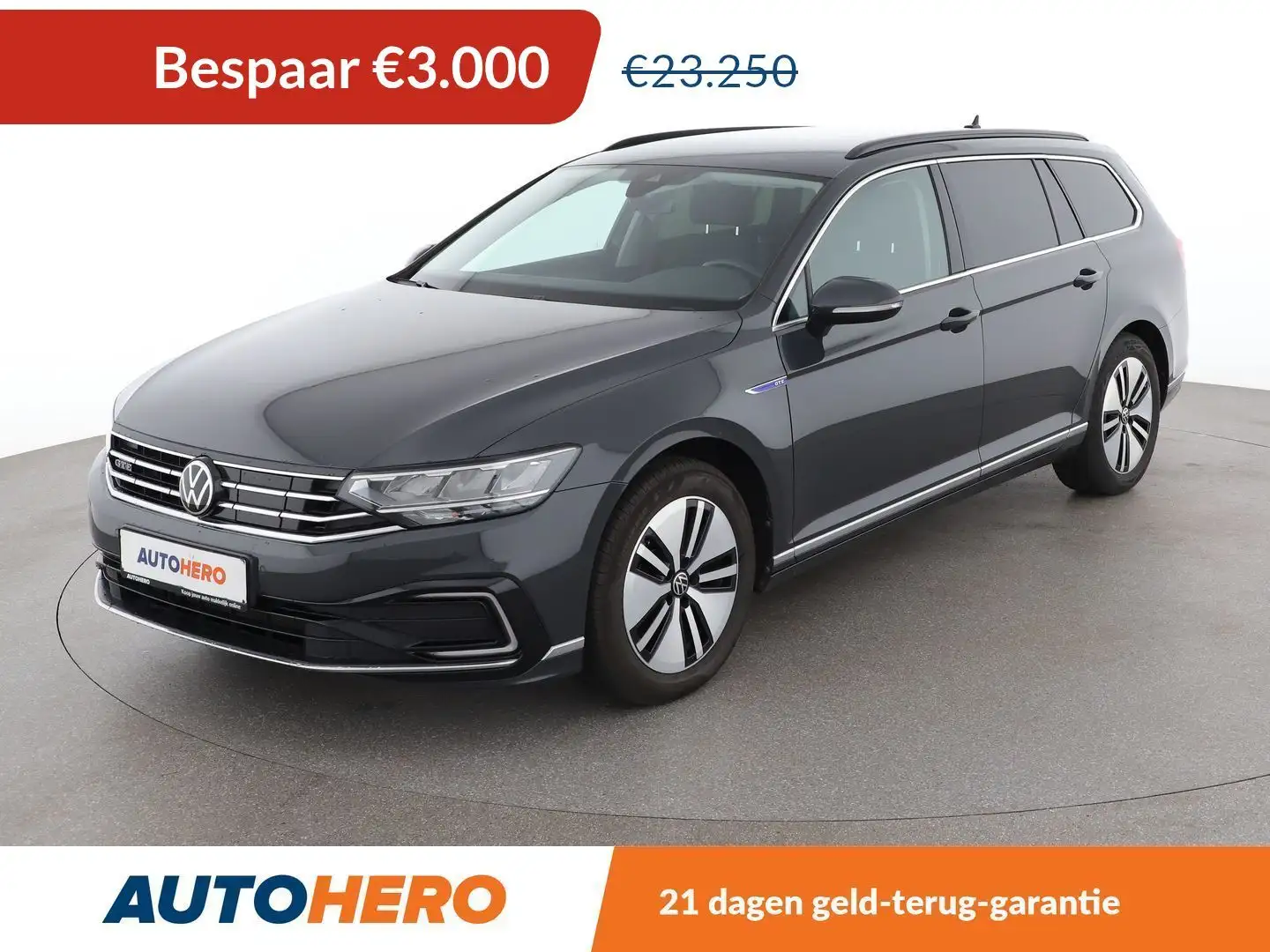 Volkswagen Passat 1.4 GTE Grijs - 1