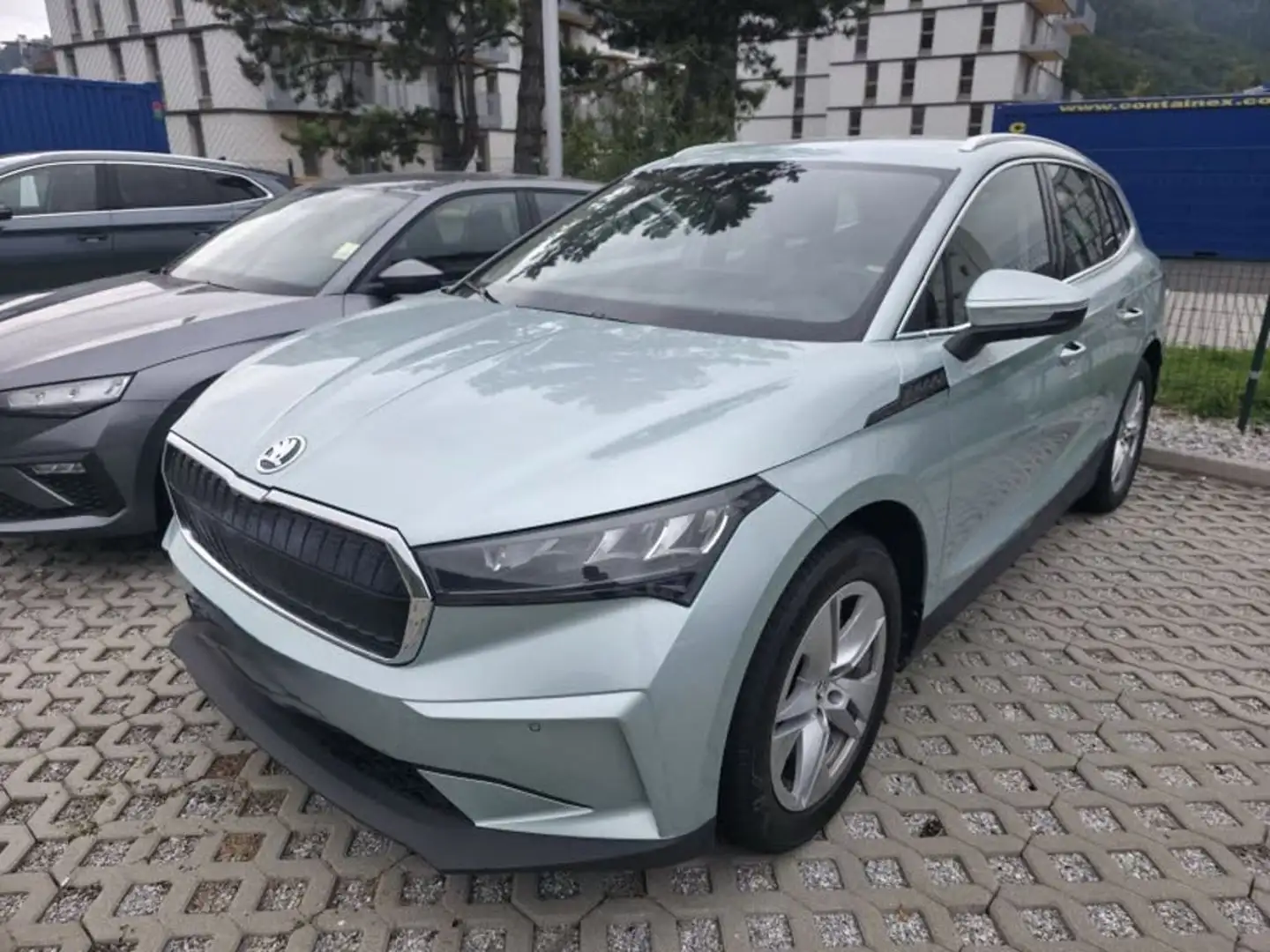 Skoda Enyaq 80 Argent - 2