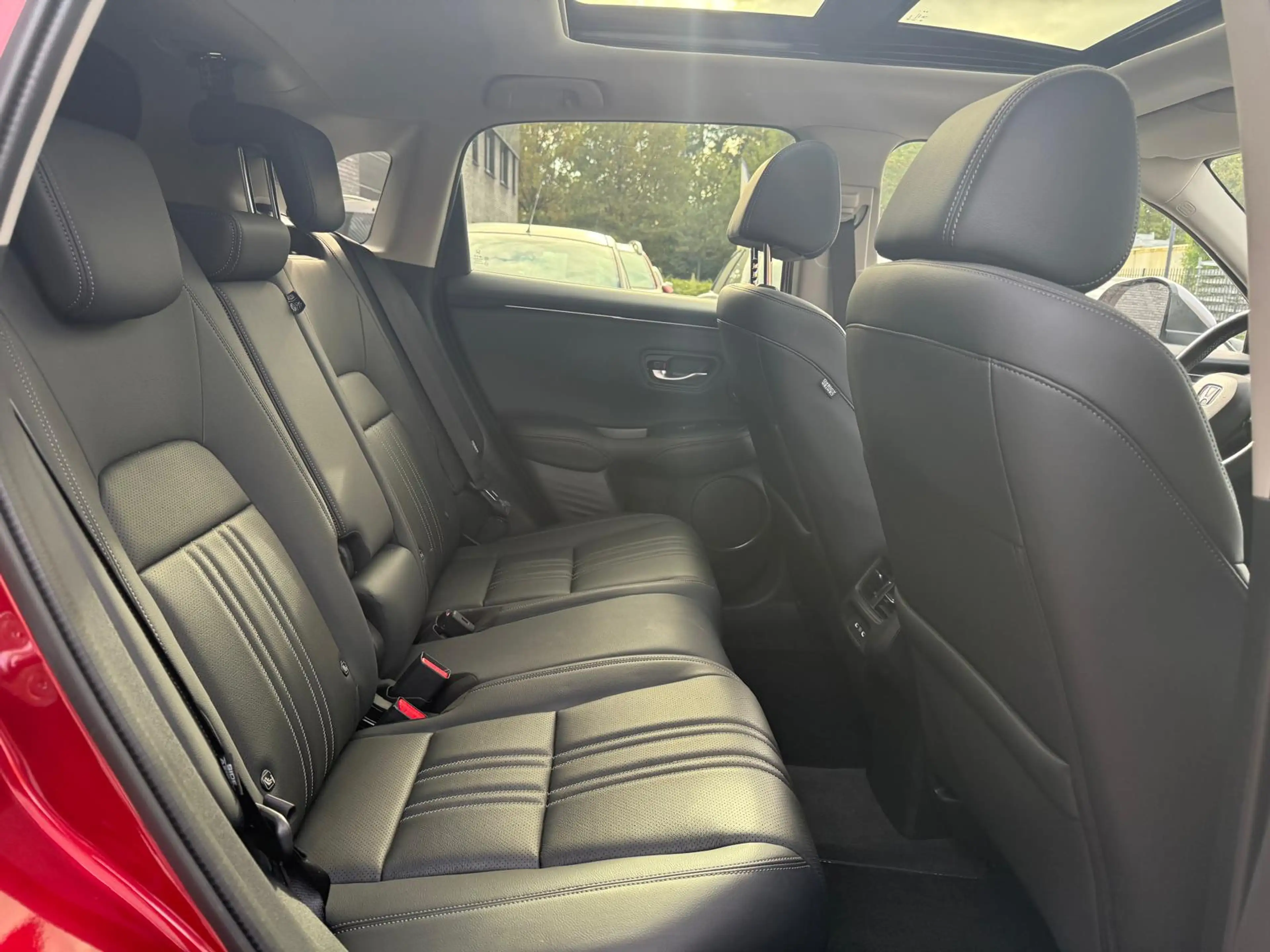 Honda ZR-V 2.0 e:HEV Advance | 12 MND GARANTIE | PANO DAK | L — photo 26