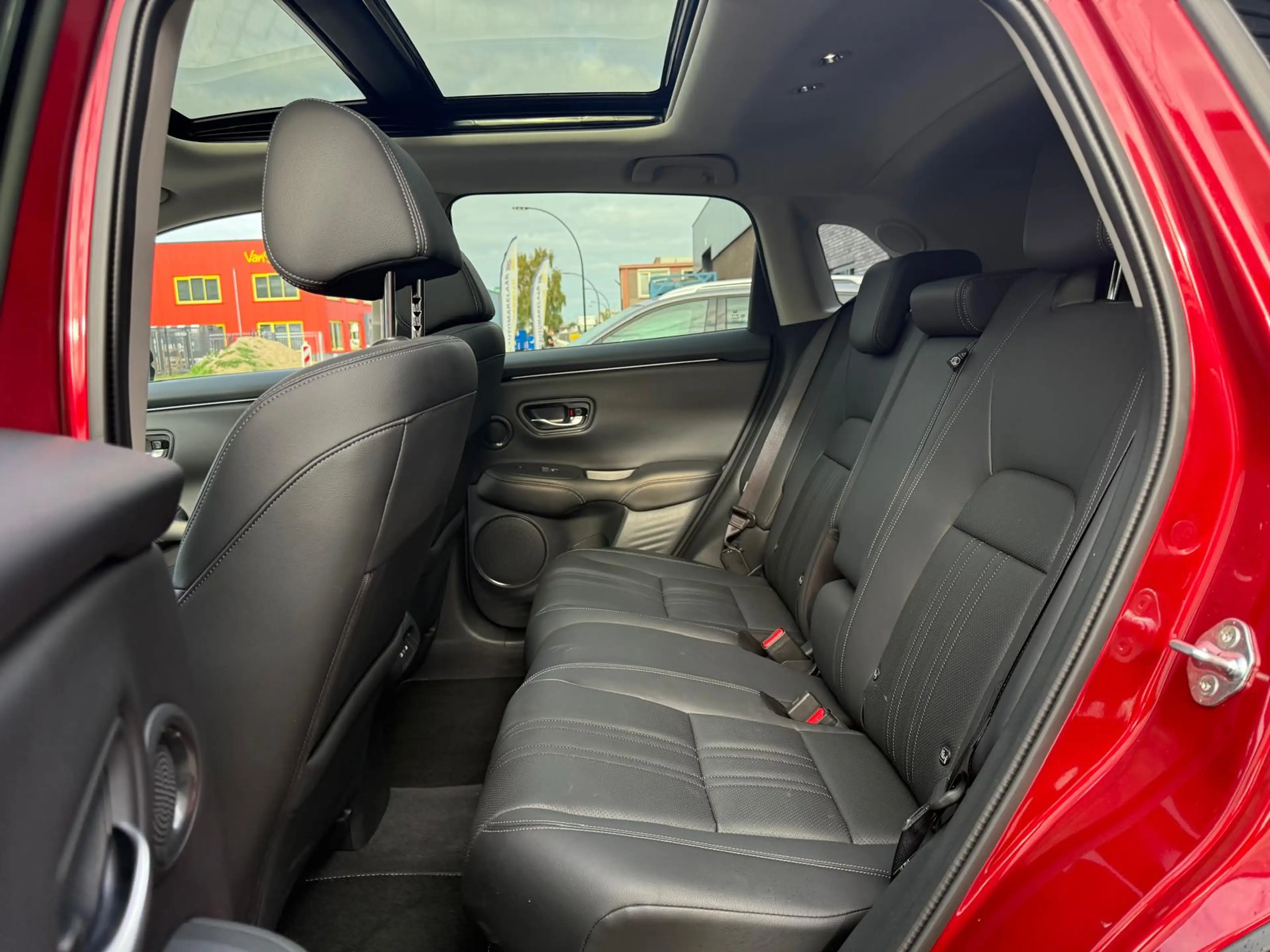 Honda ZR-V 2.0 e:HEV Advance | 12 MND GARANTIE | PANO DAK | L — photo 25