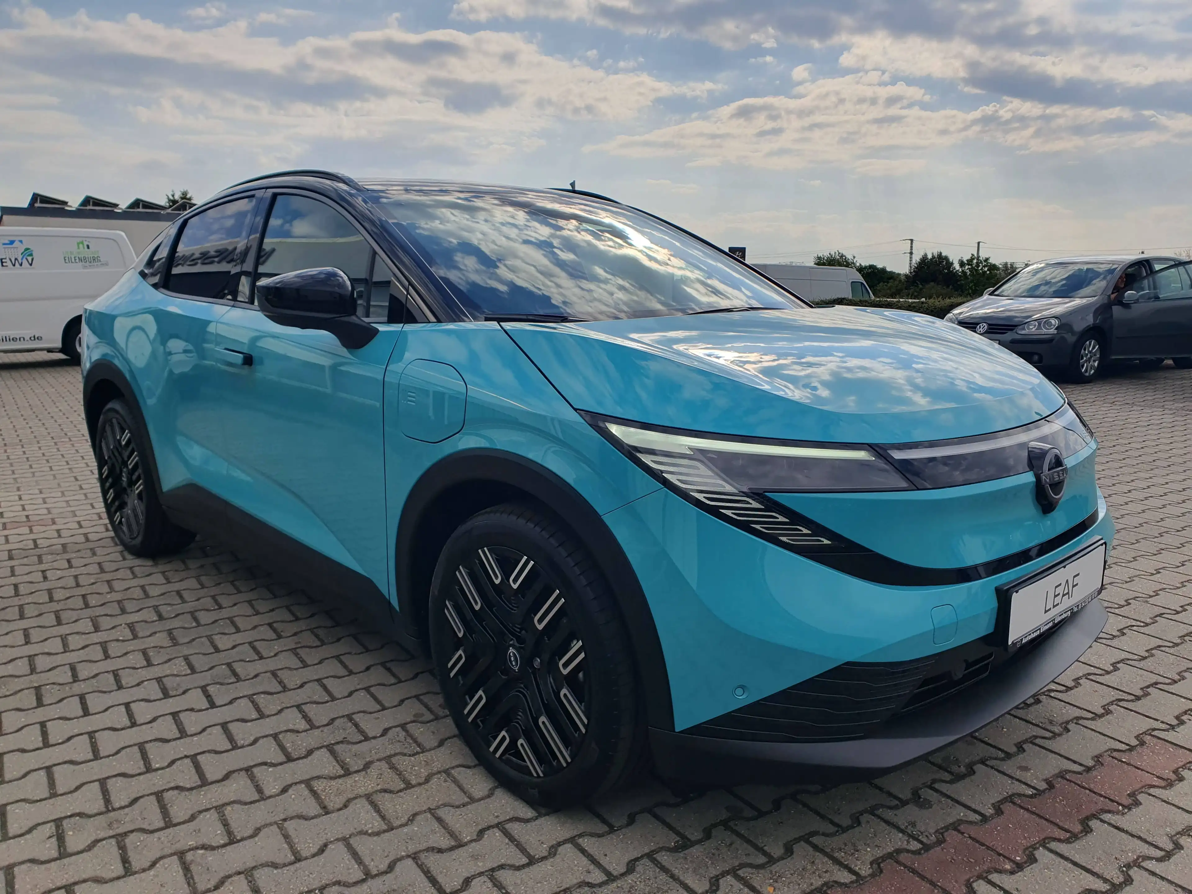 Nissan Leaf Leaf 75 kWh Evolve BOSE — photo 8
